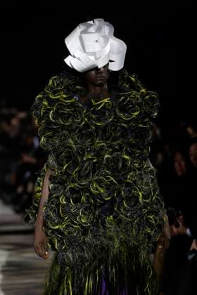 Noir Kei Ninomiya Ready to wear fall winter 2025 26 Paris March 2005 Noir Kei Ninomiya Ready to wear fall winter 2025 26 Paris March 2005, Credit:Zeppelin Avalon  Copyright: xZeppelinx xAvalonx 0973752879