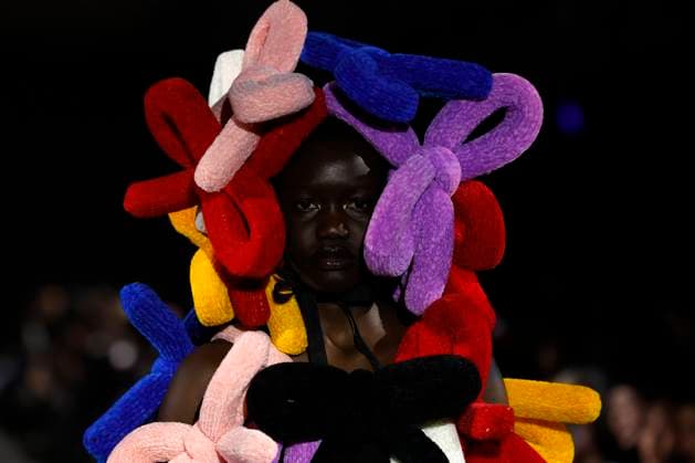 Noir Kei Ninomiya Ready to wear fall winter 2025 26 Paris March 2005 Noir Kei Ninomiya Ready to wear fall winter 2025 26 Paris March 2005, Credit:Zeppelin Avalon  Copyright: xZeppelinx xAvalonx 0973752978