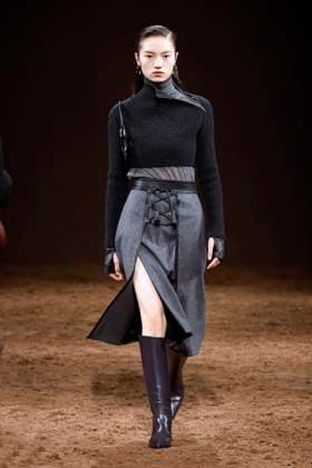 HERMES Ready to wear fall winter 2025 26 Paris March 2005 HERMES Ready to wear fall winter 2025 26 Paris March 2005, Credit:Zeppelin Avalon  Copyright: xZeppelinx xAvalonx 0973819939