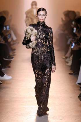 Elie Saab Ready to wear fall winter 2025 26 Paris March 2005 Elie Saab Ready to wear fall winter 2025 26 Paris March 2005, Credit:Zeppelin Avalon  Copyright: xZeppelinx xAvalonx 0973823109