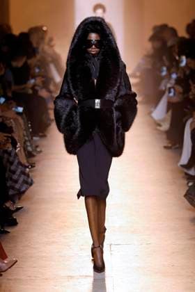 Elie Saab Ready to wear fall winter 2025 26 Paris March 2005 Elie Saab Ready to wear fall winter 2025 26 Paris March 2005, Credit:Zeppelin Avalon  Copyright: xZeppelinx xAvalonx 0973823201