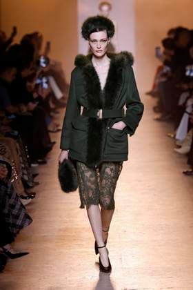Elie Saab Ready to wear fall winter 2025 26 Paris March 2005 Elie Saab Ready to wear fall winter 2025 26 Paris March 2005, Credit:Zeppelin Avalon  Copyright: xZeppelinx xAvalonx 0973823440
