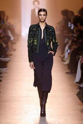 Elie Saab Ready to wear fall winter 2025 26 Paris March 2005 Elie Saab Ready to wear fall winter 2025 26 Paris March 2005, Credit:Zeppelin Avalon  Copyright: xZeppelinx xAvalonx 0973823522