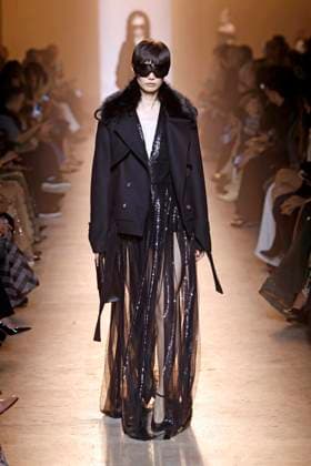 Elie Saab Ready to wear fall winter 2025 26 Paris March 2005 Elie Saab Ready to wear fall winter 2025 26 Paris March 2005, Credit:Zeppelin Avalon  Copyright: xZeppelinx xAvalonx 0973823595