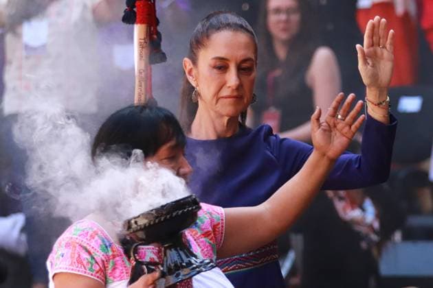 Claudia Sheinbaum Pardo, President of Mexico during the ceremony to commemorate International Women s Day, Indigenous and working women: strength, struggle and dignity, at the National Palace. on March 8, 2025 in Mexico City, Mexico. Mexico City Mexico - ZUMAe321 20250308_zia_e321_010 Copyright: xCarlosxSantiagox