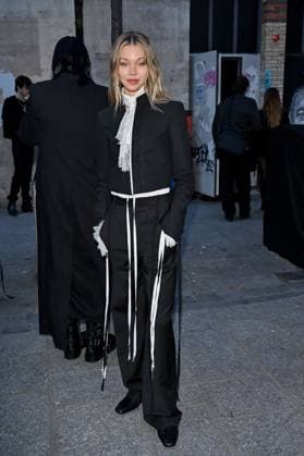 PFW Ann Demeulemeester Outside Arrivals Jessie Andrews arriving at Ann Demeulemeester show during Paris Fashion Week in Paris, France on March 8, 2025. Photo by Julien Reynaud APS-Medias ABACAPRESS.COM Paris France  Copyright: xReynaudxJulien APS-Medias ABACAx