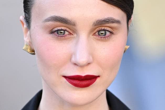 PFW Elie Saab Arrivals Mary Leest attending the Elie Saab Womenswear Fall Winter 2025-2026 show as part of Paris Fashion Week in Paris, France on March 08, 2025. Photo by Aurore Marechal ABACAPRESS.COM Paris France  Copyright: xMarechalxAurore ABACAx