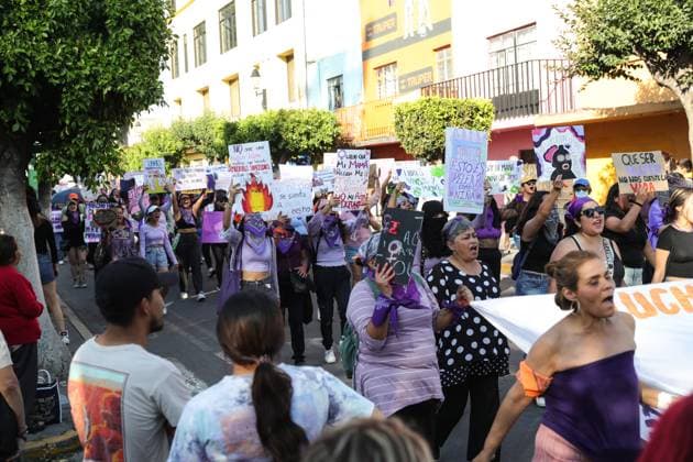 Hundreds of women join the worldwide protest against gender-violence, marching on main streets of Tlaxcala on the occasion of International Women s Day strike. on March 8, 2025 inTlaxcala, Mexico. Mexico City Mexico - ZUMAe321 20250308_zia_e321_134 Copyright: xEssenexHernandezx