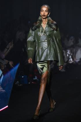 PFW Georges Hobeika Runway A model walks the runway during the Georges Hobeika Womenswear Fall Winter 2025-2026 show as part of Paris Fashion Week in Paris, France on March 08, 2025. Photo by Aurore Marechal ABACAPRESS.COM Paris France  Copyright: xMarechalxAurore ABACAx
