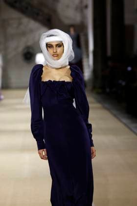 Andreas Kronthaler for Vivienne Westwood Ready to wear fall winter 2025 26 Paris March 2005 Andreas Kronthaler for Vivienne Westwood Ready to wear fall winter 2025 26 Paris March 2005, Credit:Zeppelin Avalon  Copyright: xZeppelinx xAvalonx 0973963768
