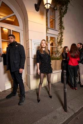 Celebrities arrive at the Frame dinner at Chateau Voltaire during Paris Fashion Week PFW Camille Rowe Celebrities arrive at the Frame dinner at Chateau Voltaire during Paris Fashion Week PFW on March 8, 2025 Pierre Perusseau Tiziano da Silva Bestimage Celebrities arrive at the Frame dinner at Chateau Voltaire during Paris Fashion Week PFW on March 8, 2025 Paris France  Copyright: xTizianoxDaxSilvax-xPierrexPerusseaux xBestimagexTizianoxDaxSilvax-xPierrexPerusseaux xBestimagex
