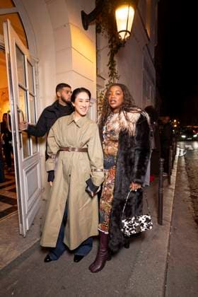 Celebrities arrive at the Frame dinner at Chateau Voltaire during Paris Fashion Week PFW Gabriella Karefa Johnson and Eva Chen 00698295 Celebrities arrive at the Frame dinner at Chateau Voltaire during Paris Fashion Week PFW on March 8, 2025 Pierre Perusseau Tiziano da Silva Bestimage Celebrities arrive at the Frame dinner at Chateau Voltaire during Paris Fashion Week PFW on March 8, 2025 Paris France  Copyright: xTizianoxDaxSilvax-xPierrexPerusseaux xBestimagexTizianoxDaxSilvax-xPierrexPerusseaux xBestimagex