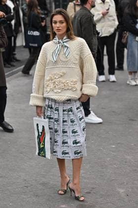PFW Lacoste Outside Arrivals Guest arriving at Lacoste show during Paris Fashion Week in Paris, France on March 9, 2025. Photo by Julien Reynaud APS-Medias ABACAPRESS.COM Paris France  Copyright: xReynaudxJulien APS-Medias ABACAx