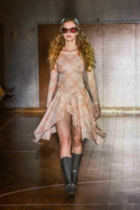 PFW - Florentina Leitner Runway A model walks the runway during the Florentina Leitner Womenswear Fall Winter 2025-2026 show as part of Paris Fashion Week on March 8, 2025 in Paris, France. Photo by Shootpix ABACAPRESS.COM Paris France  Copyright: xShootpix ABACAx