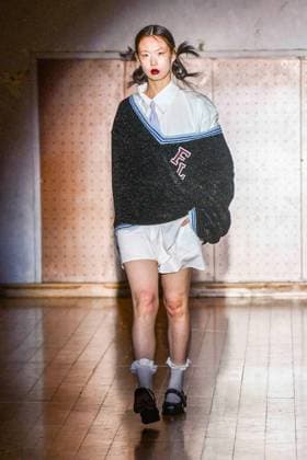 PFW - Florentina Leitner Runway A model walks the runway during the Florentina Leitner Womenswear Fall Winter 2025-2026 show as part of Paris Fashion Week on March 8, 2025 in Paris, France. Photo by Shootpix ABACAPRESS.COM Paris France  Copyright: xShootpix ABACAx