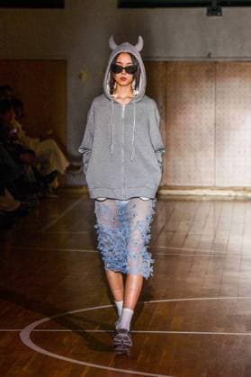 PFW - Florentina Leitner Runway A model walks the runway during the Florentina Leitner Womenswear Fall Winter 2025-2026 show as part of Paris Fashion Week on March 8, 2025 in Paris, France. Photo by Shootpix ABACAPRESS.COM Paris France  Copyright: xShootpix ABACAx