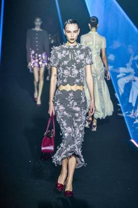 PFW - Georges Hobeika Runway - Paris A model walks the runway during the Georges Hobeika Womenswear Fall Winter 2025-2026 show as part of Paris Fashion Week at Palais De Tokyo in Paris, France, on March 08, 2025. Photo by Shootpix ABACAPRESS.COM Paris France  Copyright: xShootpix ABACAx