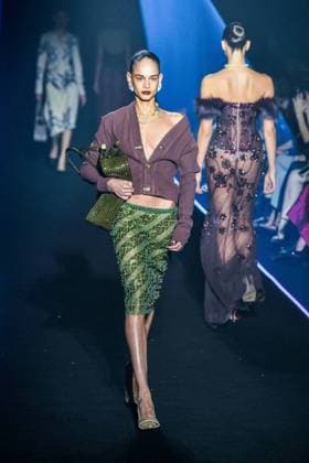 PFW - Georges Hobeika Runway - Paris A model walks the runway during the Georges Hobeika Womenswear Fall Winter 2025-2026 show as part of Paris Fashion Week at Palais De Tokyo in Paris, France, on March 08, 2025. Photo by Shootpix ABACAPRESS.COM Paris France  Copyright: xShootpix ABACAx