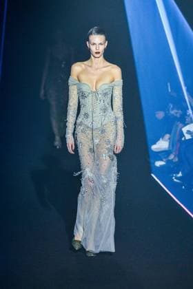 PFW - Georges Hobeika Runway - Paris A model walks the runway during the Georges Hobeika Womenswear Fall Winter 2025-2026 show as part of Paris Fashion Week at Palais De Tokyo in Paris, France, on March 08, 2025. Photo by Shootpix ABACAPRESS.COM Paris France  Copyright: xShootpix ABACAx