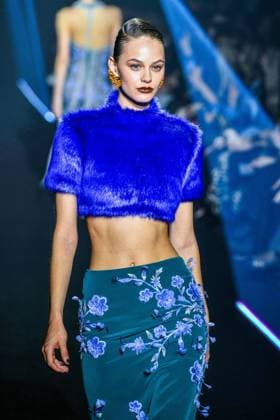 PFW - Georges Hobeika Runway - Paris A model walks the runway during the Georges Hobeika Womenswear Fall Winter 2025-2026 show as part of Paris Fashion Week at Palais De Tokyo in Paris, France, on March 08, 2025. Photo by Shootpix ABACAPRESS.COM Paris France  Copyright: xShootpix ABACAx
