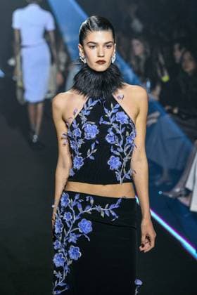 PFW - Georges Hobeika Runway - Paris A model walks the runway during the Georges Hobeika Womenswear Fall Winter 2025-2026 show as part of Paris Fashion Week at Palais De Tokyo in Paris, France, on March 08, 2025. Photo by Shootpix ABACAPRESS.COM Paris France  Copyright: xShootpix ABACAx