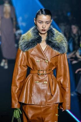PFW - Georges Hobeika Runway - Paris A model walks the runway during the Georges Hobeika Womenswear Fall Winter 2025-2026 show as part of Paris Fashion Week at Palais De Tokyo in Paris, France, on March 08, 2025. Photo by Shootpix ABACAPRESS.COM Paris France  Copyright: xShootpix ABACAx