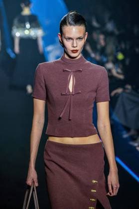 PFW - Georges Hobeika Runway - Paris A model walks the runway during the Georges Hobeika Womenswear Fall Winter 2025-2026 show as part of Paris Fashion Week at Palais De Tokyo in Paris, France, on March 08, 2025. Photo by Shootpix ABACAPRESS.COM Paris France  Copyright: xShootpix ABACAx