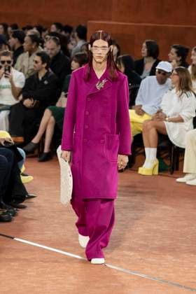 Défilé Lacoste Collection Prêt à Porter Automne Hiver 2025 2026 lors de la Fashion Week de Paris PFW Défilé Lacoste Collection Prêt à Porter Automne Hiver 2025 2026 lors de la Fashion Week de Paris PFW le 9 mars 2025 Lacoste Fall Winter 2025 2026 Ready to Wear Collection fashion show during Paris Fashion Week PFW on March 9, 2025 Paris France  Copyright: xAgencex xBestimagexAgencex xBestimagex