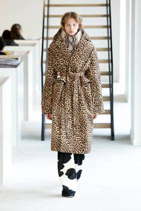 Duran Lantink Ready to wear fall winter 2025 26 Paris March 2005 Duran Lantink Ready to wear fall winter 2025 26 Paris March 2005, Credit:Zeppelin Avalon  Copyright: xZeppelinx xAvalonx 0974076200