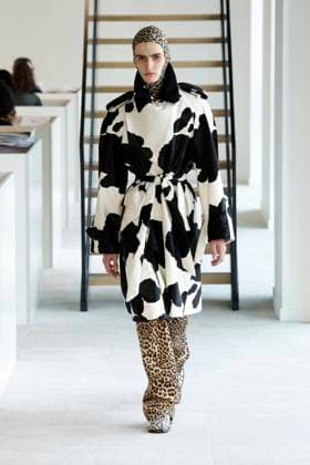 Duran Lantink Ready to wear fall winter 2025 26 Paris March 2005 Duran Lantink Ready to wear fall winter 2025 26 Paris March 2005, Credit:Zeppelin Avalon  Copyright: xZeppelinx xAvalonx 0974076273