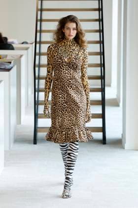 Duran Lantink Ready to wear fall winter 2025 26 Paris March 2005 Duran Lantink Ready to wear fall winter 2025 26 Paris March 2005, Credit:Zeppelin Avalon  Copyright: xZeppelinx xAvalonx 0974076304