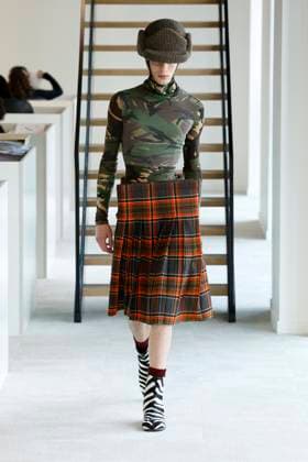Duran Lantink Ready to wear fall winter 2025 26 Paris March 2005 Duran Lantink Ready to wear fall winter 2025 26 Paris March 2005, Credit:Zeppelin Avalon  Copyright: xZeppelinx xAvalonx 0974076355