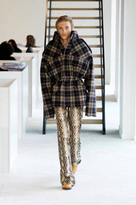 Duran Lantink Ready to wear fall winter 2025 26 Paris March 2005 Duran Lantink Ready to wear fall winter 2025 26 Paris March 2005, Credit:Zeppelin Avalon  Copyright: xZeppelinx xAvalonx 0974076539
