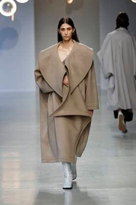 Niccolo Pasqualetti Ready to wear fall winter 2025 26 Paris March 2005 Niccolo Pasqualetti Ready to wear fall winter 2025 26 Paris March 2005, Credit:Zeppelin Avalon  Copyright: xZeppelinx xAvalonx 0974077034