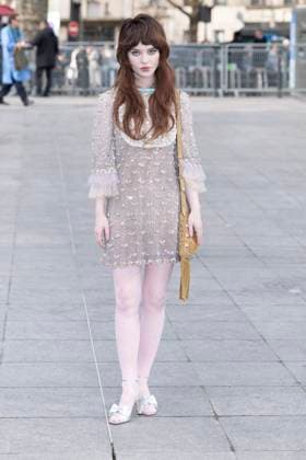 Celebrities at Valentino Fashion Show Sophie Thatcher Photo Call for Le Défilé Valentino Collection Prêt à Porter Automne Hiver 2025 2026 lors de la Fashion Week de Paris PFW, on march 9th 2025 Olivier Borde Bestimage Celebrities at Valentino Fashion Show Ready to Wear Collection Fall Winter 2025 2026 during Paris Fashion Week, on march 9th 2025 Olivier Borde Bestimage  Copyright: xOLIVIERxBORDEx xBESTIMAGExOLIVIERxBORDEx xBESTIMAGEx
