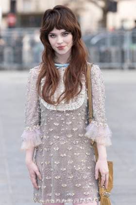 Celebrities at Valentino Fashion Show Sophie Thatcher Photo Call for Le Défilé Valentino Collection Prêt à Porter Automne Hiver 2025 2026 lors de la Fashion Week de Paris PFW, on march 9th 2025 Olivier Borde Bestimage Celebrities at Valentino Fashion Show Ready to Wear Collection Fall Winter 2025 2026 during Paris Fashion Week, on march 9th 2025 Olivier Borde Bestimage  Copyright: xOLIVIERxBORDEx xBESTIMAGExOLIVIERxBORDEx xBESTIMAGEx