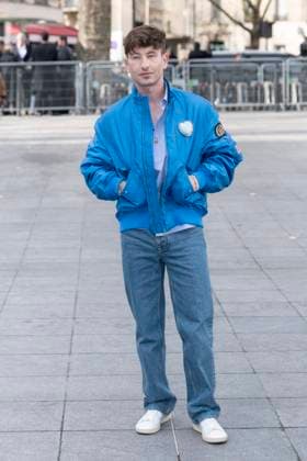 Celebrities at Valentino Fashion Show Barry Keoghan Photo Call for Le Défilé Valentino Collection Prêt à Porter Automne Hiver 2025 2026 lors de la Fashion Week de Paris PFW , le 9 mars 2025 Olivier Borde Bestimage Celebrities at Valentino Fashion Show Ready to Wear Collection Fall Winter 2025 2026 during Paris Fashion Week, on march 9th 2025 Olivier Borde Bestimage  Copyright: xOLIVIERxBORDEx xBESTIMAGExOLIVIERxBORDEx xBESTIMAGEx
