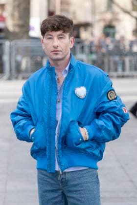 Celebrities at Valentino Fashion Show Barry Keoghan Photo Call for Le Défilé Valentino Collection Prêt à Porter Automne Hiver 2025 2026 lors de la Fashion Week de Paris PFW , le 9 mars 2025 Olivier Borde Bestimage Celebrities at Valentino Fashion Show Ready to Wear Collection Fall Winter 2025 2026 during Paris Fashion Week, on march 9th 2025 Olivier Borde Bestimage  Copyright: xOLIVIERxBORDEx xBESTIMAGExOLIVIERxBORDEx xBESTIMAGEx