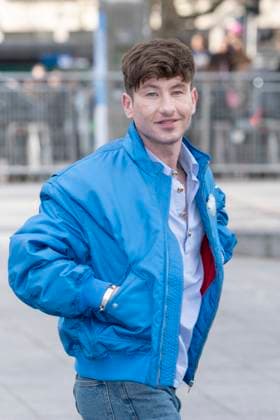 Celebrities at Valentino Fashion Show Barry Keoghan Photo Call for Le Défilé Valentino Collection Prêt à Porter Automne Hiver 2025 2026 lors de la Fashion Week de Paris PFW , le 9 mars 2025 Olivier Borde Bestimage Celebrities at Valentino Fashion Show Ready to Wear Collection Fall Winter 2025 2026 during Paris Fashion Week, on march 9th 2025 Olivier Borde Bestimage  Copyright: xOLIVIERxBORDEx xBESTIMAGExOLIVIERxBORDEx xBESTIMAGEx