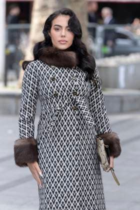 Celebrities at Valentino Fashion Show Georgina Rodríguez Photo Call for Valentino Ready to Wear Collection Fall Winter 2025 2026 during Paris Fashion Week PFW, on march 9th 2025 Olivier Borde Bestimage Celebrities at Valentino Fashion Show Ready to Wear Collection Fall Winter 2025 2026 during Paris Fashion Week, on march 9th 2025 Olivier Borde Bestimage  Copyright: xOLIVIERxBORDEx xBESTIMAGExOLIVIERxBORDEx xBESTIMAGEx