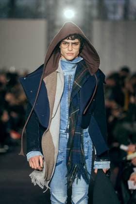 PFW - Ottolinger Runway  Copyright: xJumeauxAlexis ABACAx