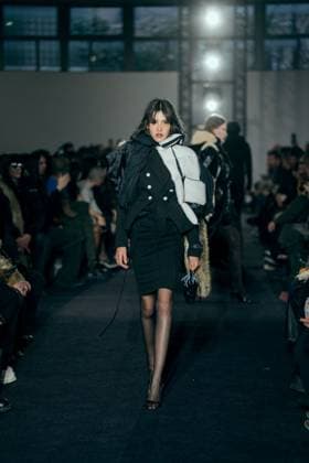 PFW - Ottolinger Runway  Copyright: xJumeauxAlexis ABACAx