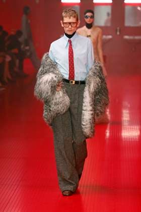 Valentino Ready to wear fall winter 2025 26 Paris March 2005 Valentino Ready to wear fall winter 2025 26 Paris March 2005, Credit:Zeppelin Avalon  Copyright: xZeppelinx xAvalonx 0974100843