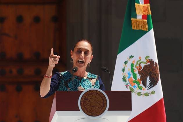 President Claudia Sheinbaum s Briefing Assembly Mexico™s President Claudia Sheinbaum Pardo speaking during the informative assembly about tariffs of U.S President Donald Trump and the sovereignty of the country at main square Zocalo. on March 9, 2025 in Mexico City, Mexico. (Photo by Carlos Santiago Eyepix Group) Copyright: xCarlosxSantiago xEyepixxGroupx CS_09032025_146309