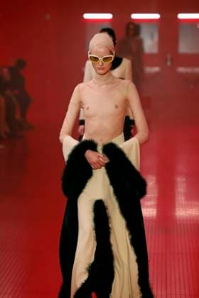 Valentino Ready to wear fall winter 2025 26 Paris March 2005 Valentino Ready to wear fall winter 2025 26 Paris March 2005, Credit:Zeppelin Avalon  Copyright: xZeppelinx xAvalonx 0974110694