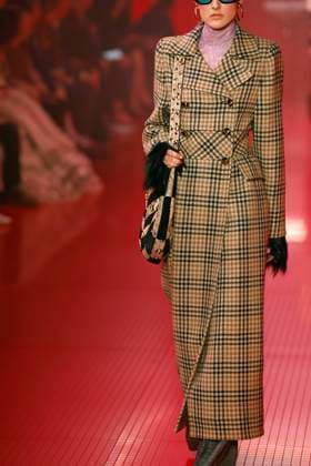 Valentino Ready to wear fall winter 2025 26 Paris March 2005 Valentino Ready to wear fall winter 2025 26 Paris March 2005, Credit:Zeppelin Avalon  Copyright: xZeppelinx xAvalonx 0974113842