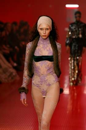 Valentino Ready to wear fall winter 2025 26 Paris March 2005 Valentino Ready to wear fall winter 2025 26 Paris March 2005, Credit:Zeppelin Avalon  Copyright: xZeppelinx xAvalonx 0974113989