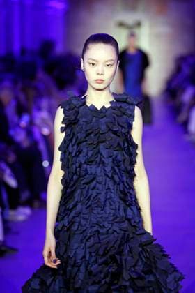 Akris Ready to wear fall winter 2025 26 Paris March 2005 Akris Ready to wear fall winter 2025 26 Paris March 2005, Credit:Zeppelin Avalon  Copyright: xZeppelinx xAvalonx 0974117643