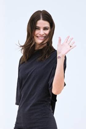 PFW Balenciaga Arrivals Isabeli Fontana attending the Balenciaga Womenswear Fall Winter 2025-2026 show as part of Paris Fashion Week in Paris, France on March 09, 2025. Photo by Aurore Marechal ABACAPRESS.COM Paris France  Copyright: xMarechalxAurore ABACAx
