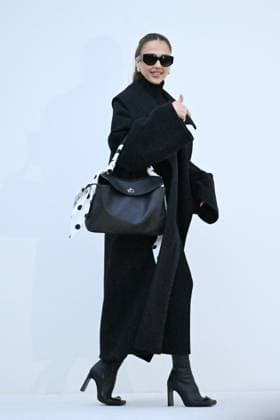 PFW Balenciaga Arrivals Jessica Alba attending the Balenciaga Womenswear Fall Winter 2025-2026 show as part of Paris Fashion Week in Paris, France on March 09, 2025. Photo by Aurore Marechal ABACAPRESS.COM Paris France  Copyright: xMarechalxAurore ABACAx